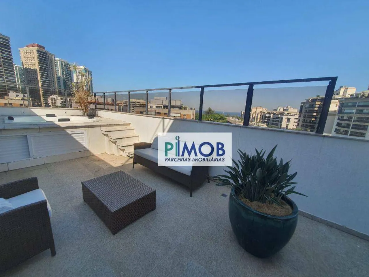 Unfurnished penthouse with 4 bedrooms and floor-to-ceiling windows — photo 12