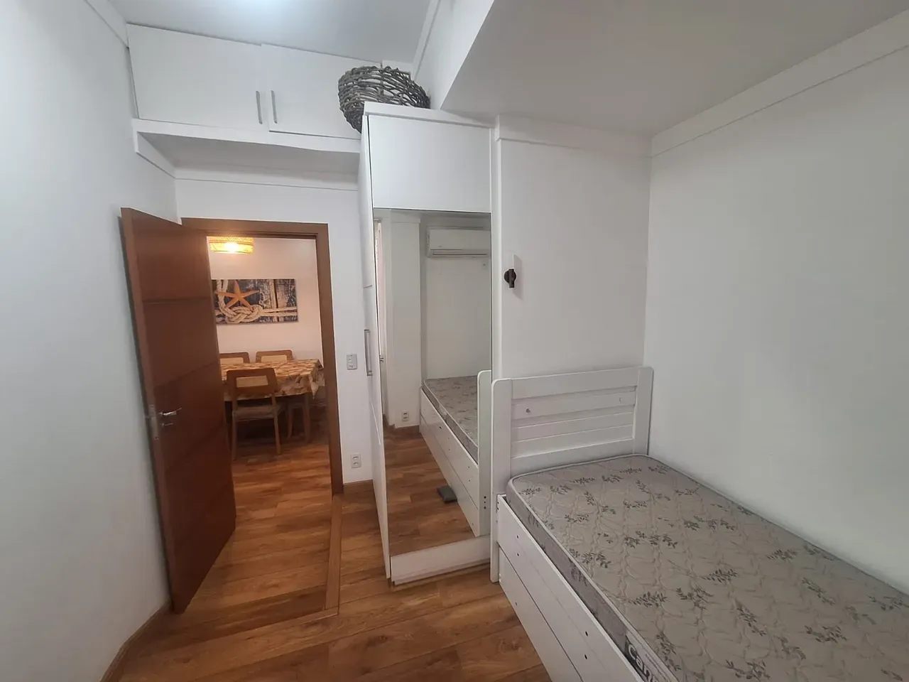 60 m² apartment with 2 bedrooms and 2 bathrooms — photo 21