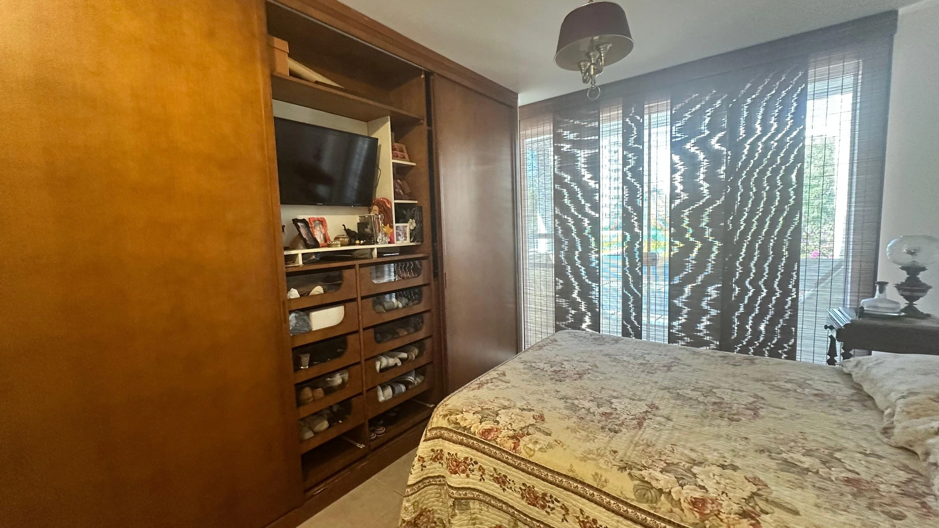 Casa mobiliada em condomínio com 5 quartos e quintal — photo 41