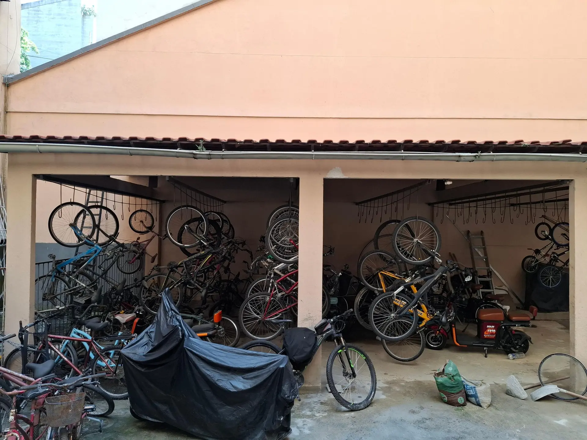 Apartamento, 30 m², com piso de madeira ou laminado — photo 19