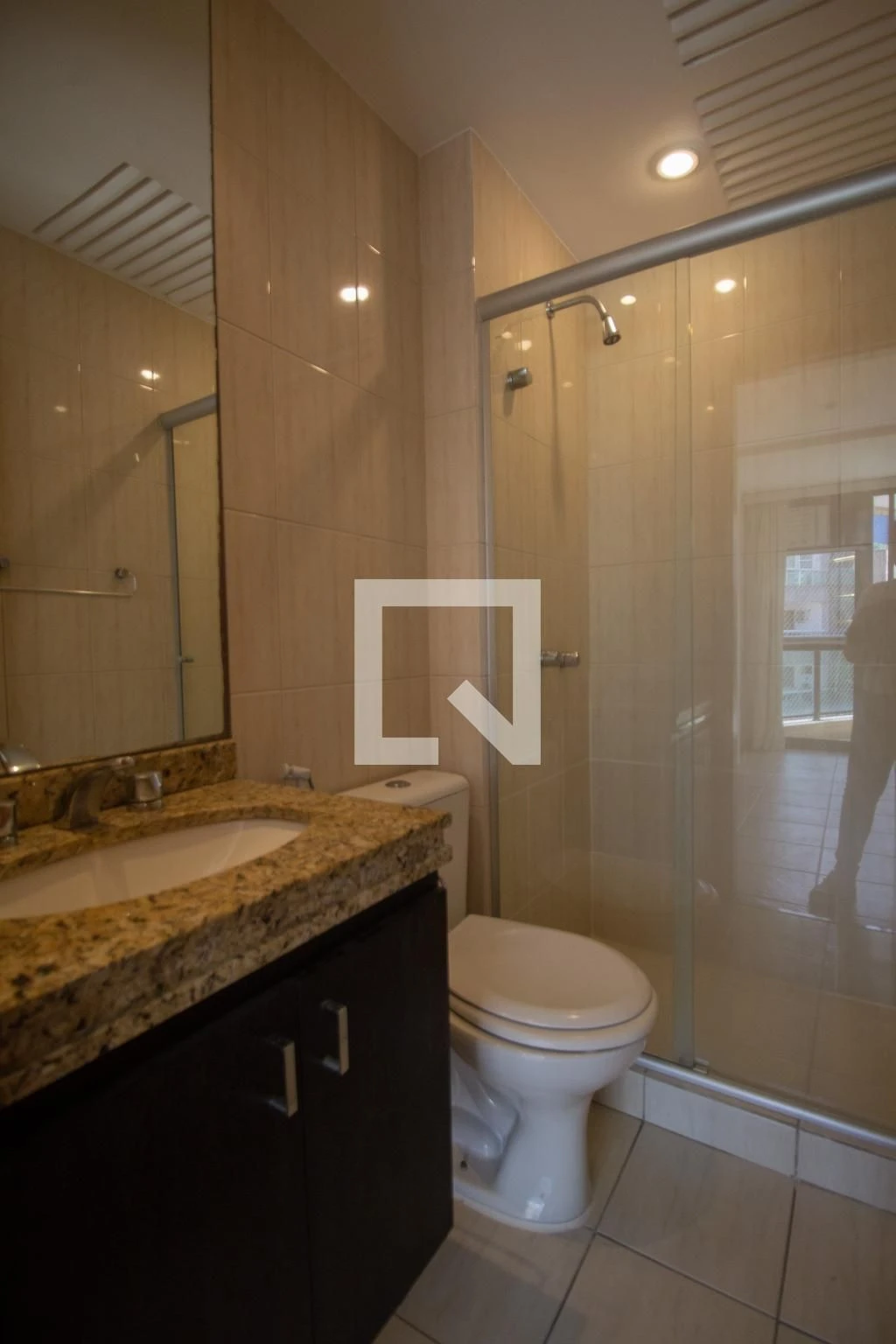 Apartamento com 4 suítes e varanda envidraçada — photo 49