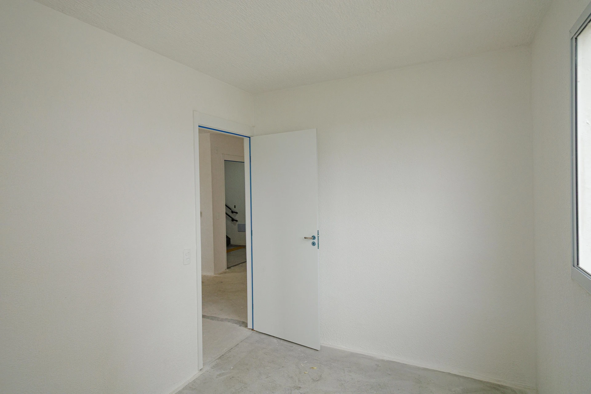 Unfurnished apartment with 2 bedrooms and 1 bathroom — photo 19