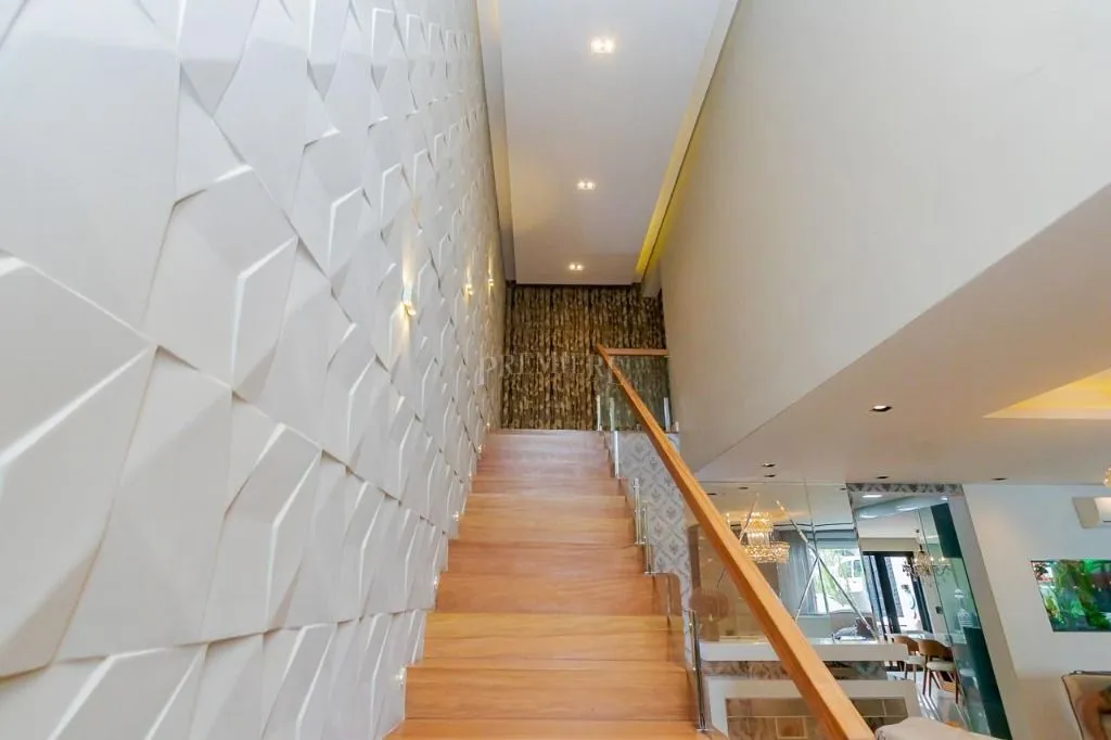 4 en-suite bedroom house with 5 parking spaces — photo 30