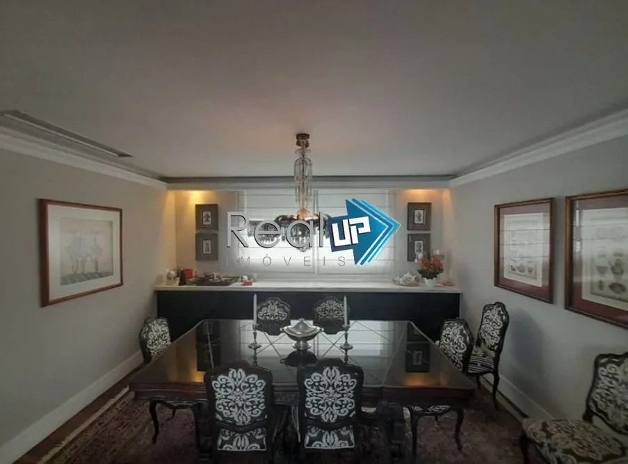 Furnished apartment with 4 bedrooms and an open kitchen — photo 28