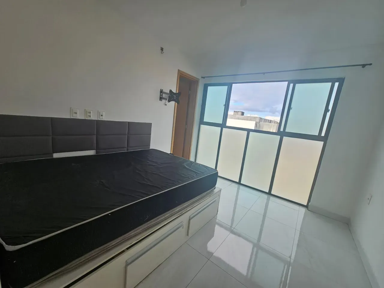 2-bedroom apartment, 1 with its own bathroom, 62 m² — photo 3