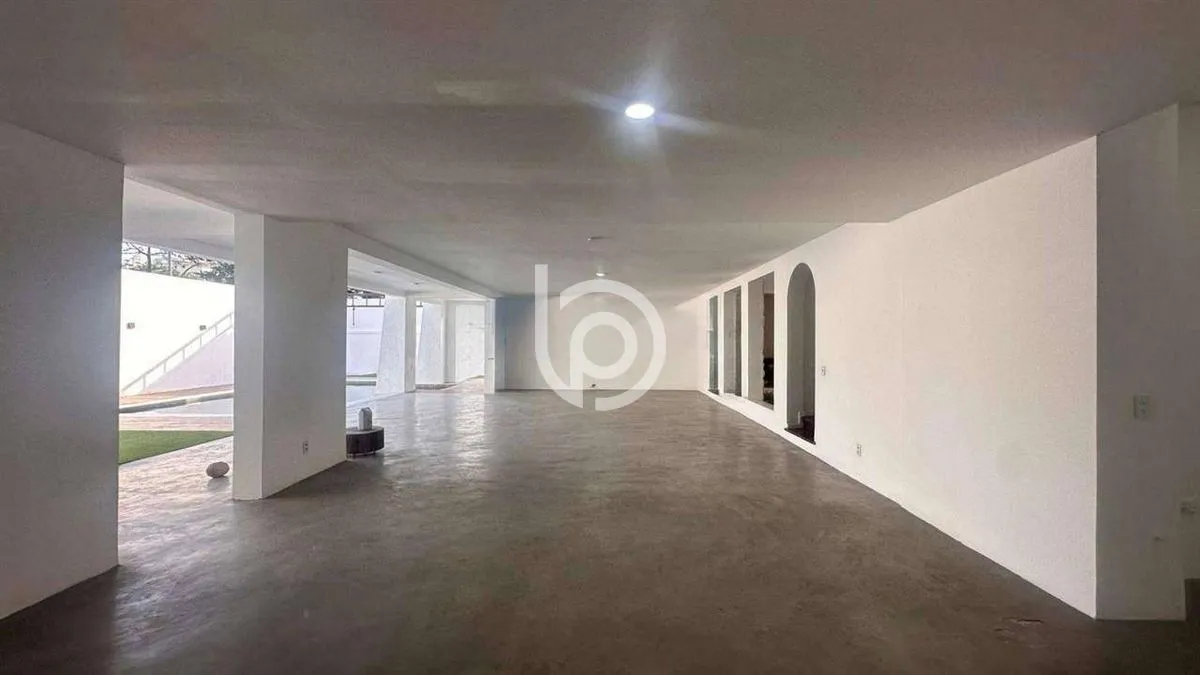 Furnished house with balcony sink and 4 bedrooms — photo 3