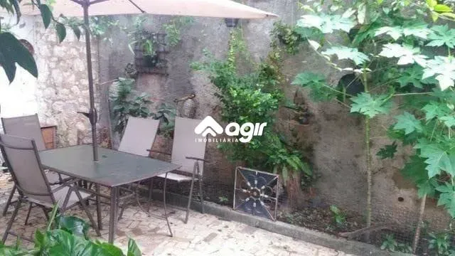Furnished house with 4 bedrooms and 4 bathrooms — photo 24
