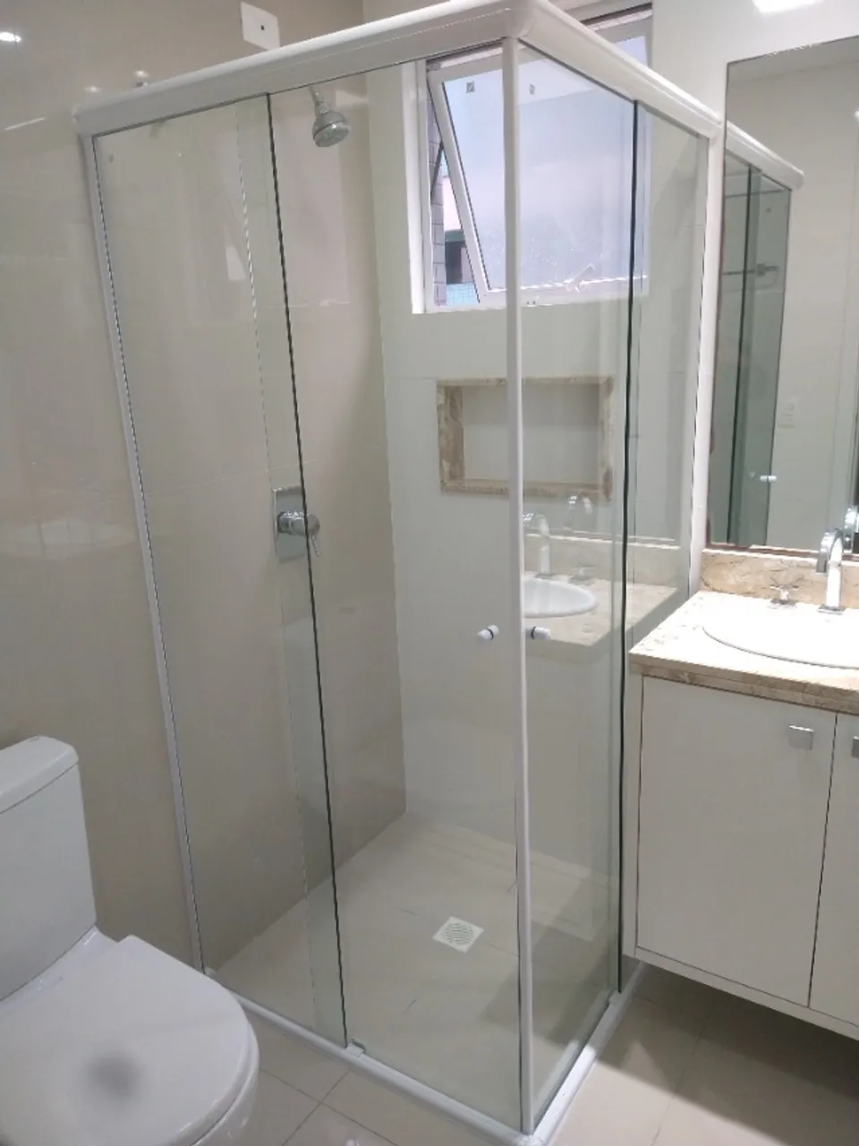 3-bedroom apartment with a home office in Curitiba — photo 11