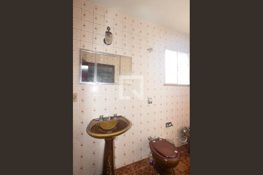 Garden in a 3-bedroom house, 200 m² — photo 29