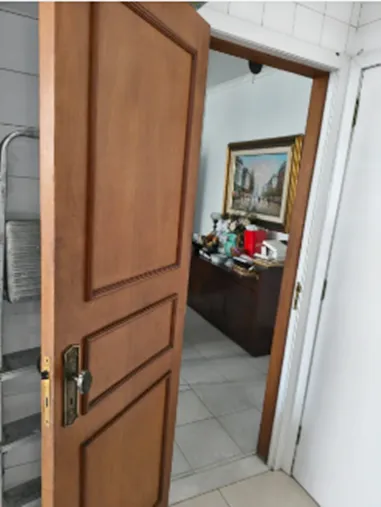 3-bedroom apartment with a mountain view in Rio de Janeiro — photo 18