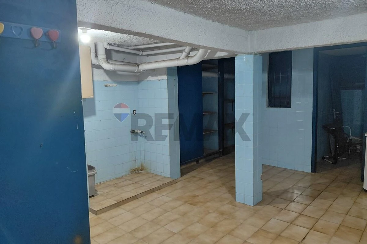 Furnished 289 m² house with 4 bedrooms and sauna — photo 34