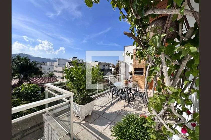 Duplex penthouse with 3 bedrooms and 254 m², 2 parking — photo 7