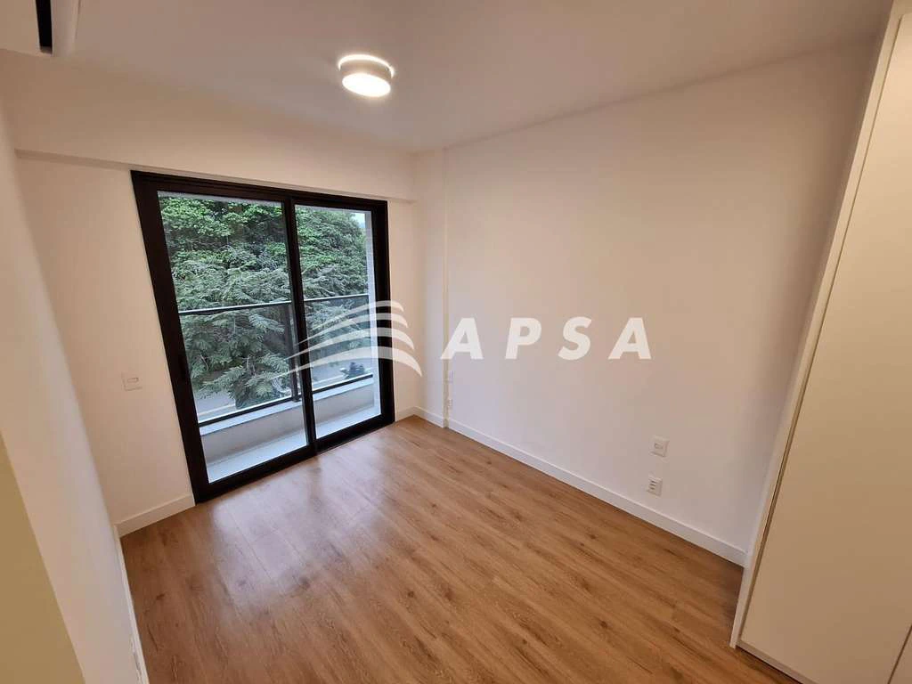74 m² apartment with 2 en-suite bedrooms and 2 parking — photo 21