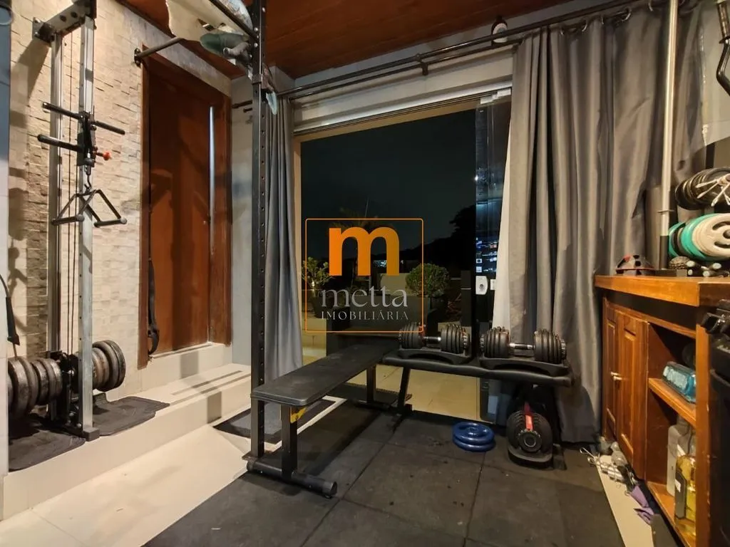 Меблированный дом с 2 спальнями, 3 ванными и 400 м² — photo 44
