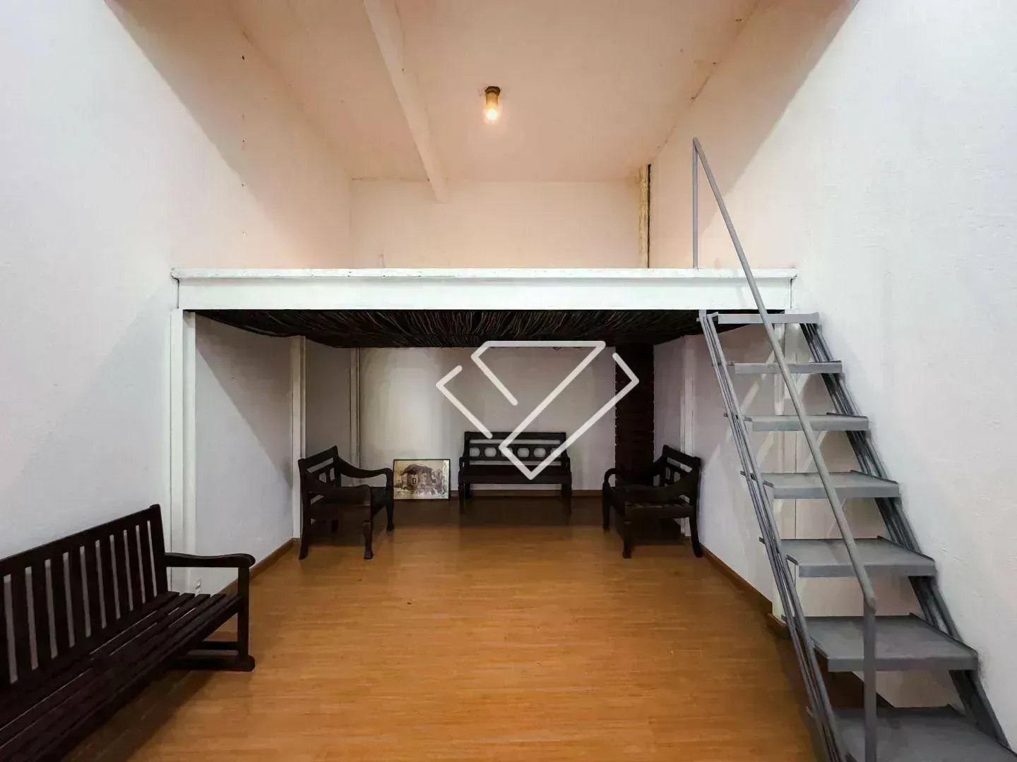 House with 3 bedrooms and 4 bathrooms on 600 m² — photo 16