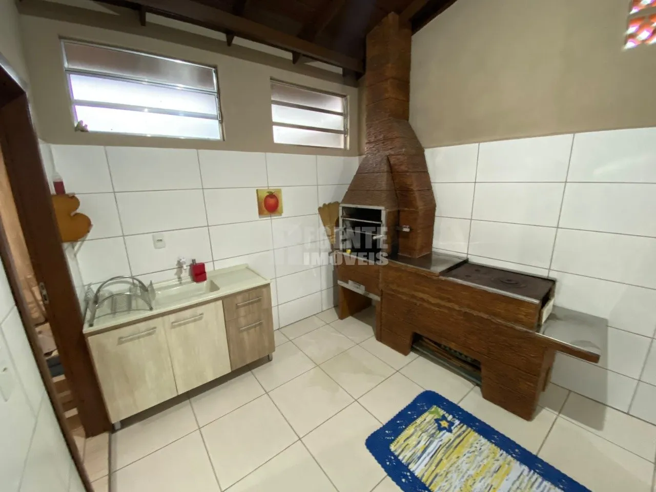 3-bedroom house with a garden — photo 10