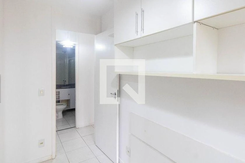 Балкон с грилем и 3 спальни: квартира 110 м² — photo 41