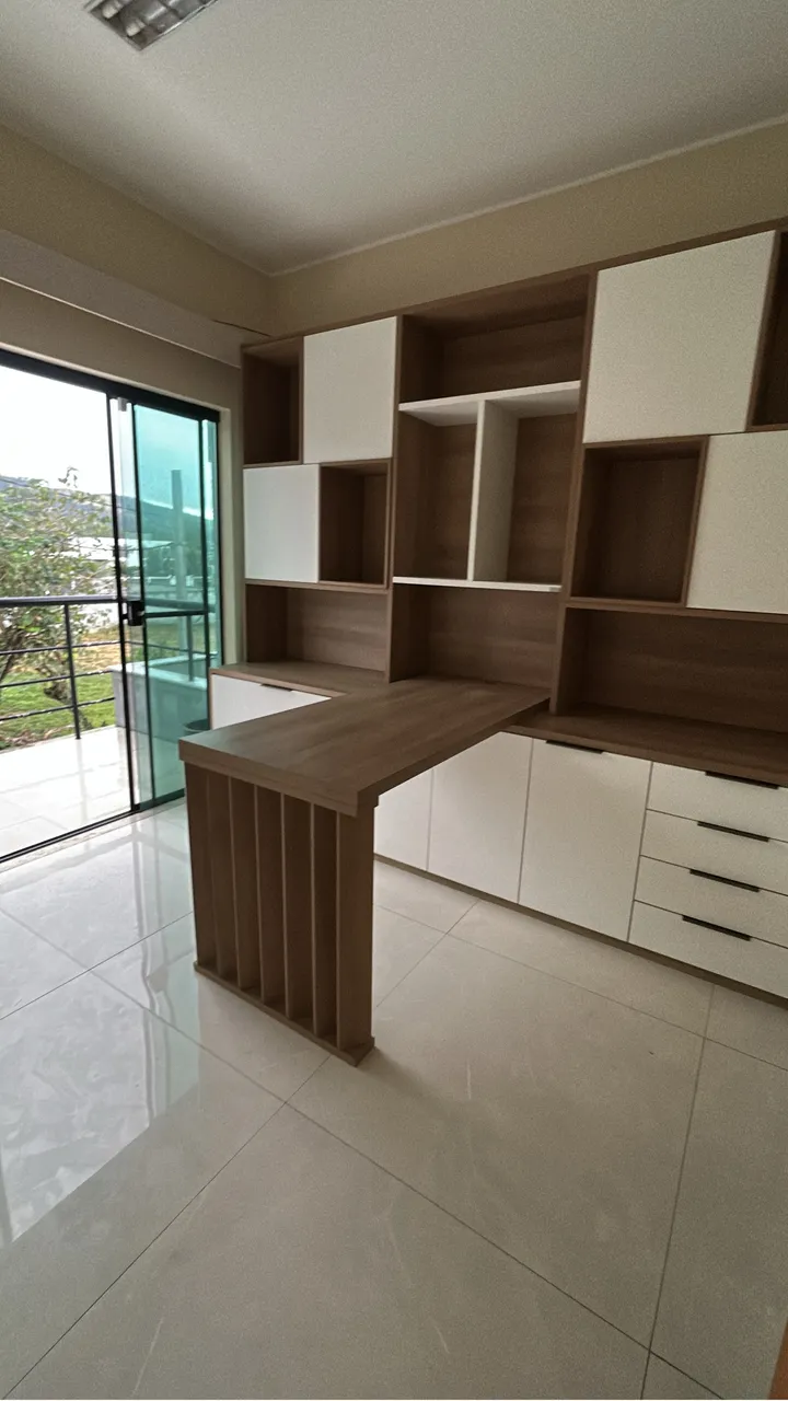Casa com 3 quartos e 5 banheiros com cozinha integrada — photo 18
