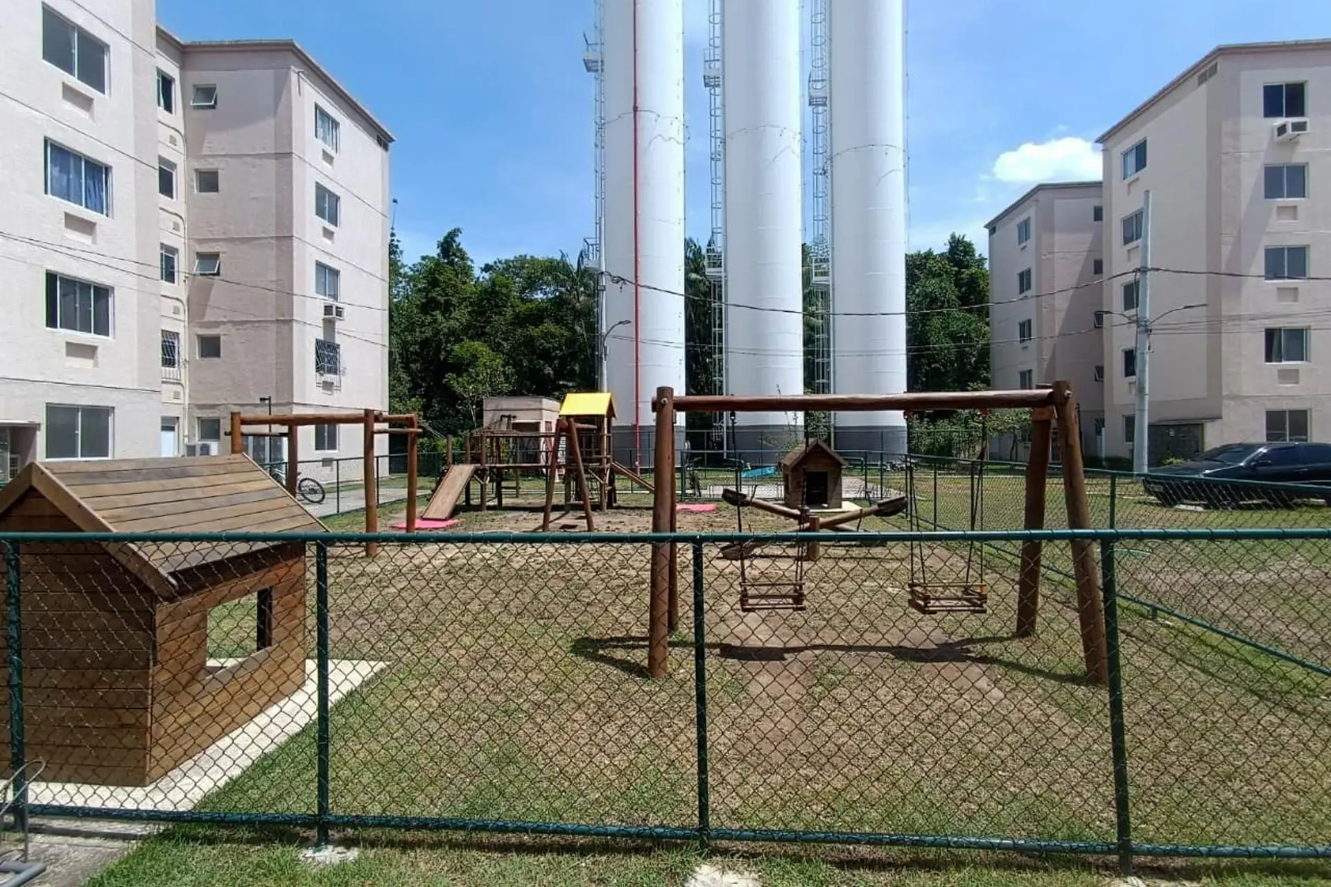 Незмебльована квартира з 2 спальнями, 1 ванною і кухнею окремо — photo 27