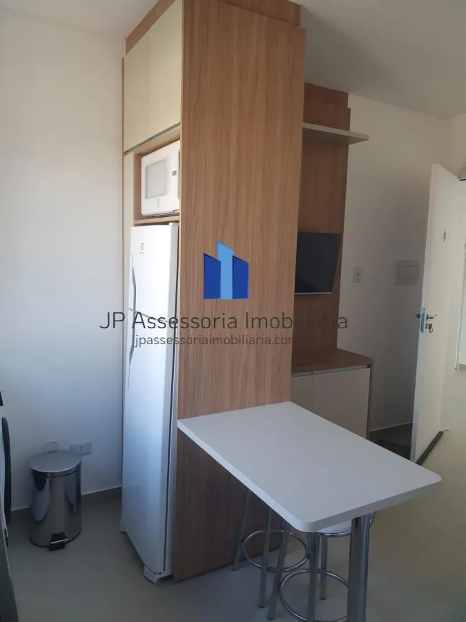 Apartamento de locação de 25 m² com 1 dormitório e suíte