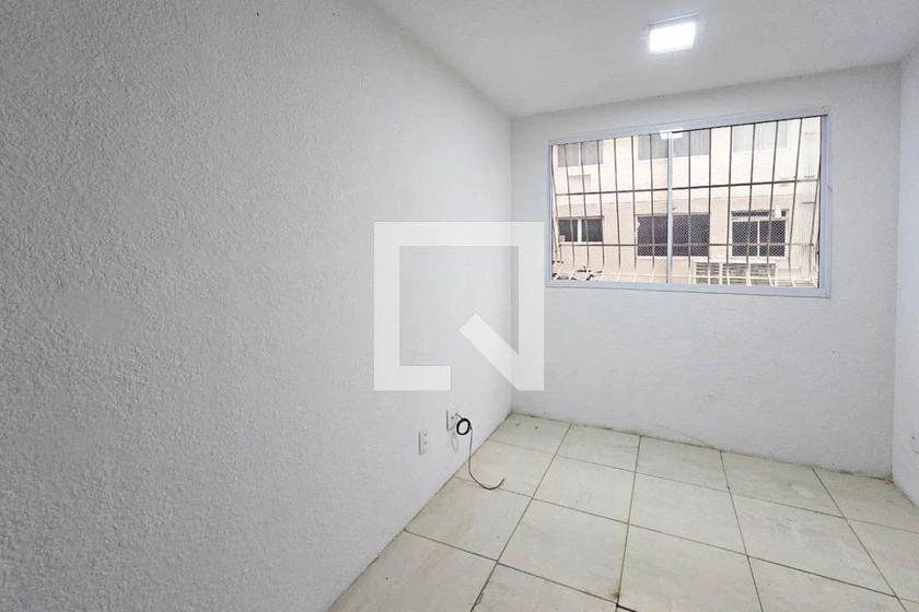 2-bedroom apartment in a building with a gym — photo 19
