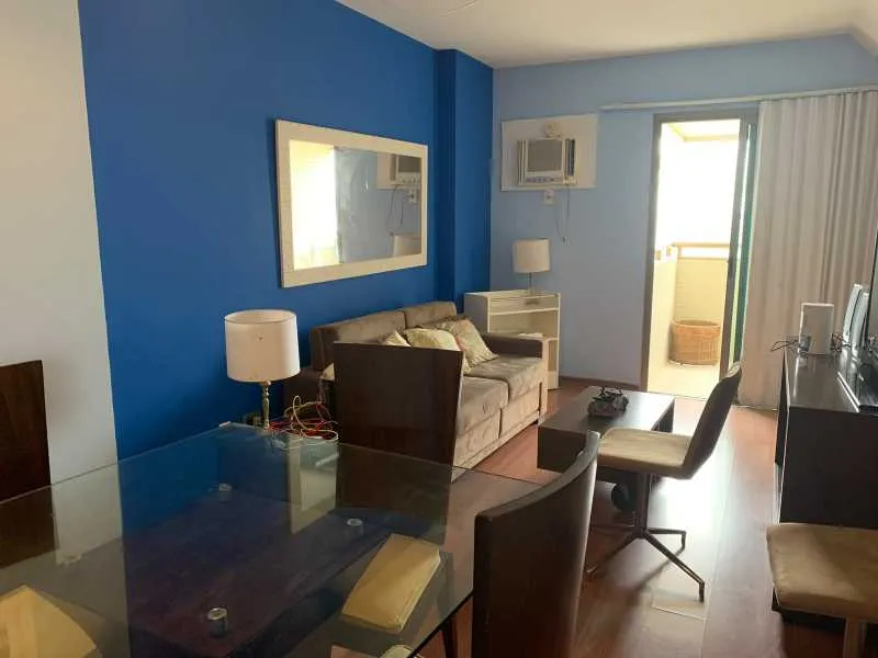 Furnished 1-bedroom apartment with 2 bathrooms — photo 2