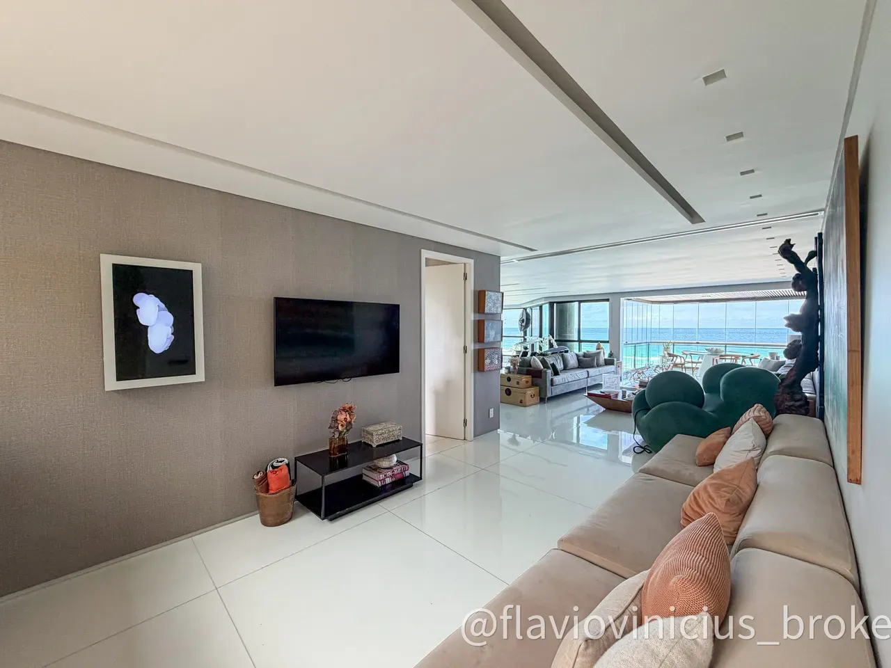 Apartamento mobiliado de 400 m² com 4 suítes e jardim — photo 39