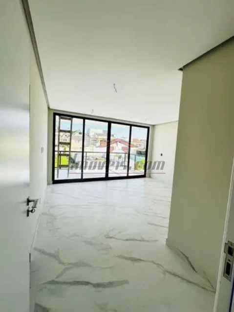 Casa de 214 m² com 4 suítes e 5 banheiros — photo 11