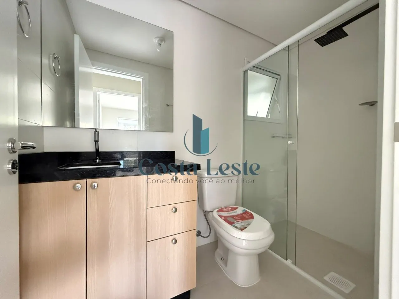 Water view in a 2-bedroom apartment, 68 m² — photo 15