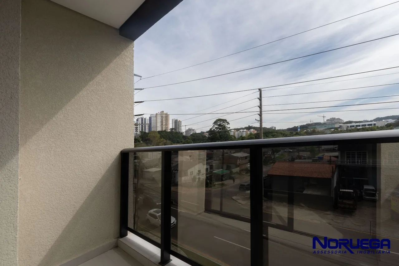 Unfurnished 2-bedroom apartment with 1 parking space — photo 4