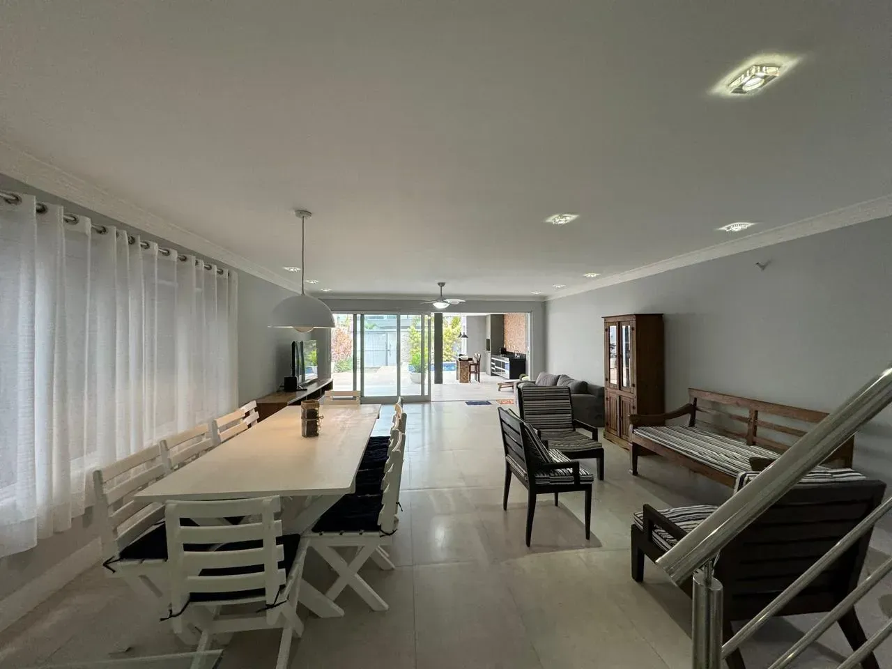 Furnished house with 5 bedrooms and 5 bathrooms — photo 9