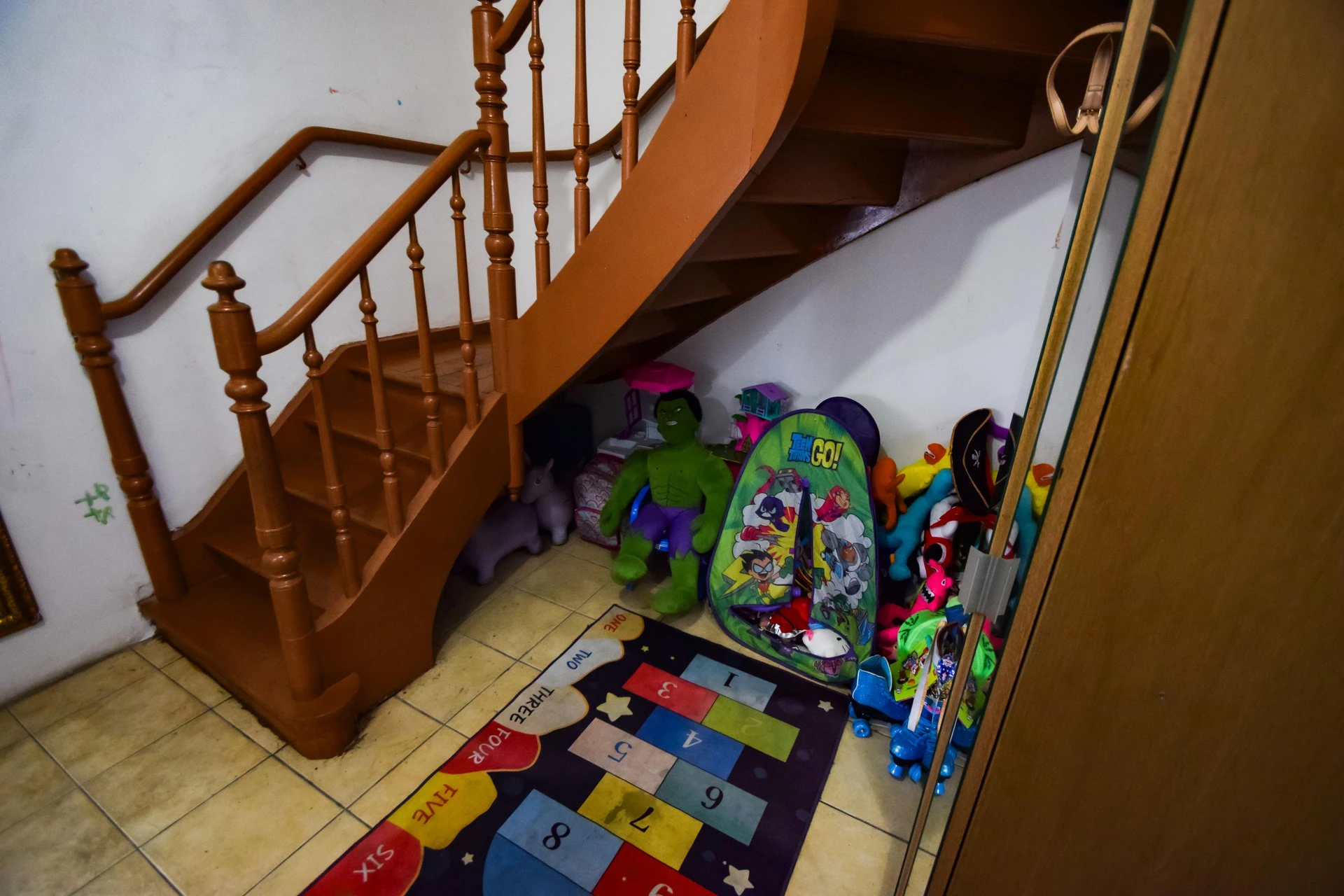 Furnished house with 4 bedrooms and 4 bathrooms — photo 56