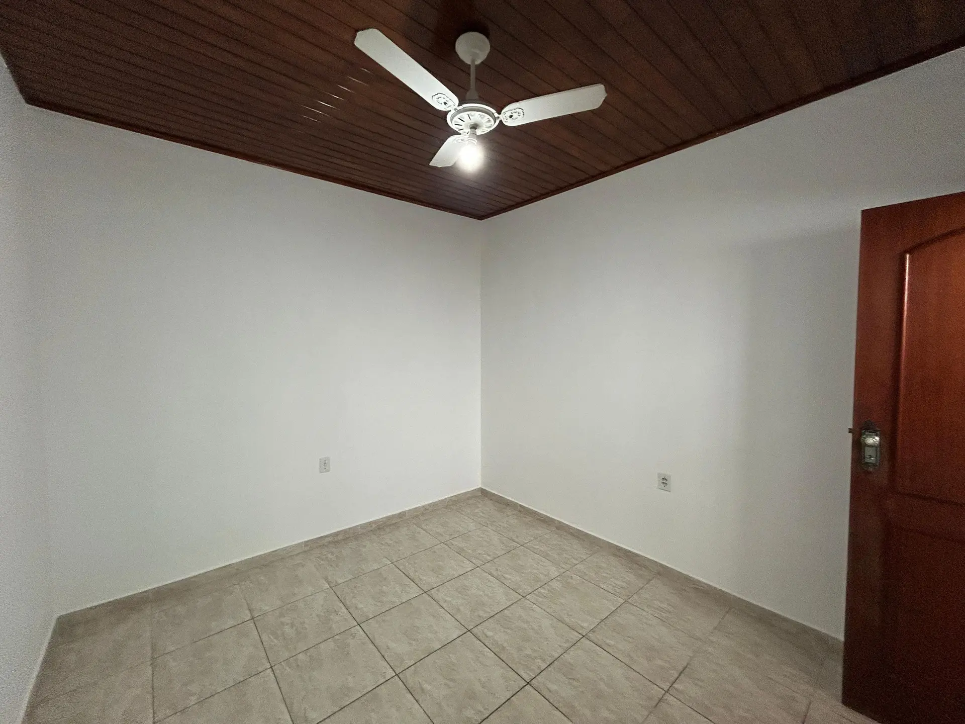 2-bedroom house with a washing machine in Rio de Janeiro — photo 4