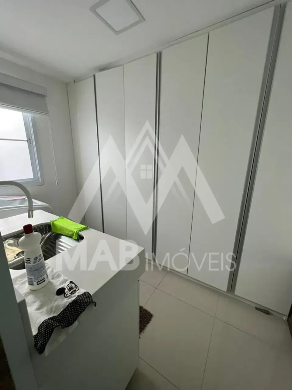 Casa mobiliada com 4 quartos e cozinha a gás de 260 m² — photo 3