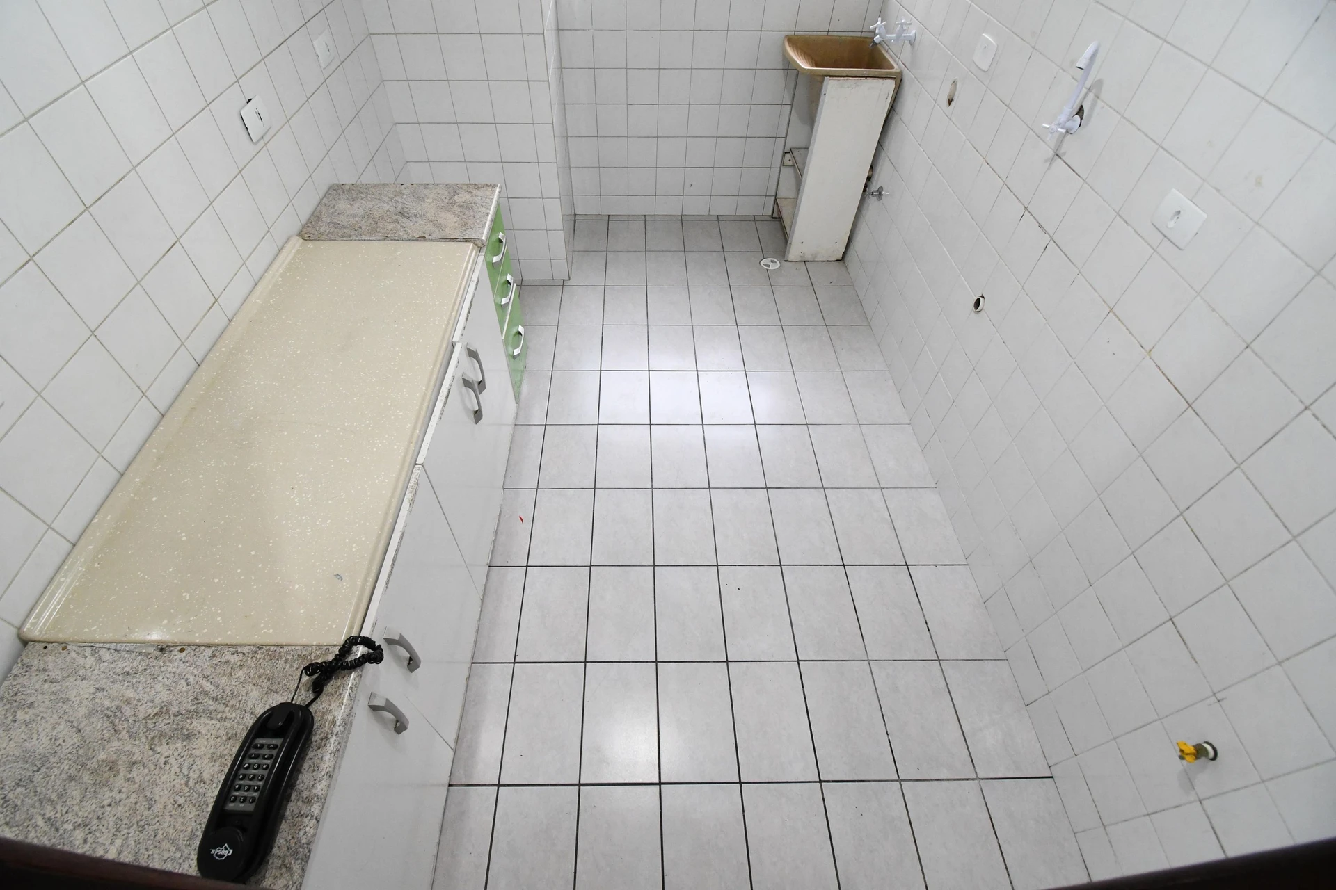 Apartment, 55 m², with a grill on the balcony — photo 27