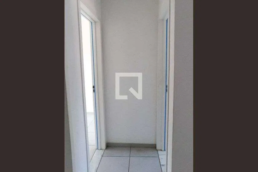 2-bedroom apartment in a building with a gym — photo 23