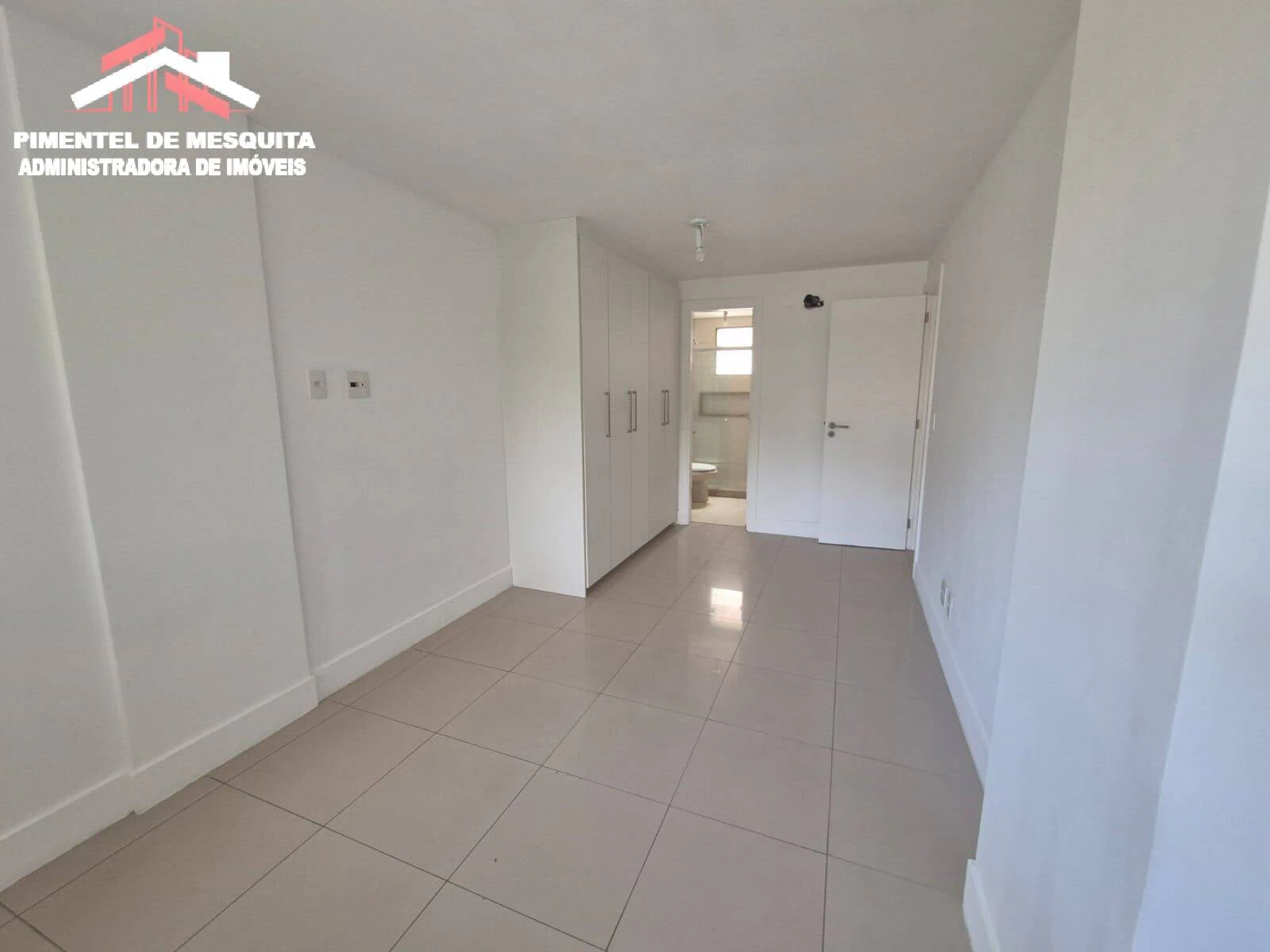 Apartamento de 2 quartos com varanda gourmet — photo 9