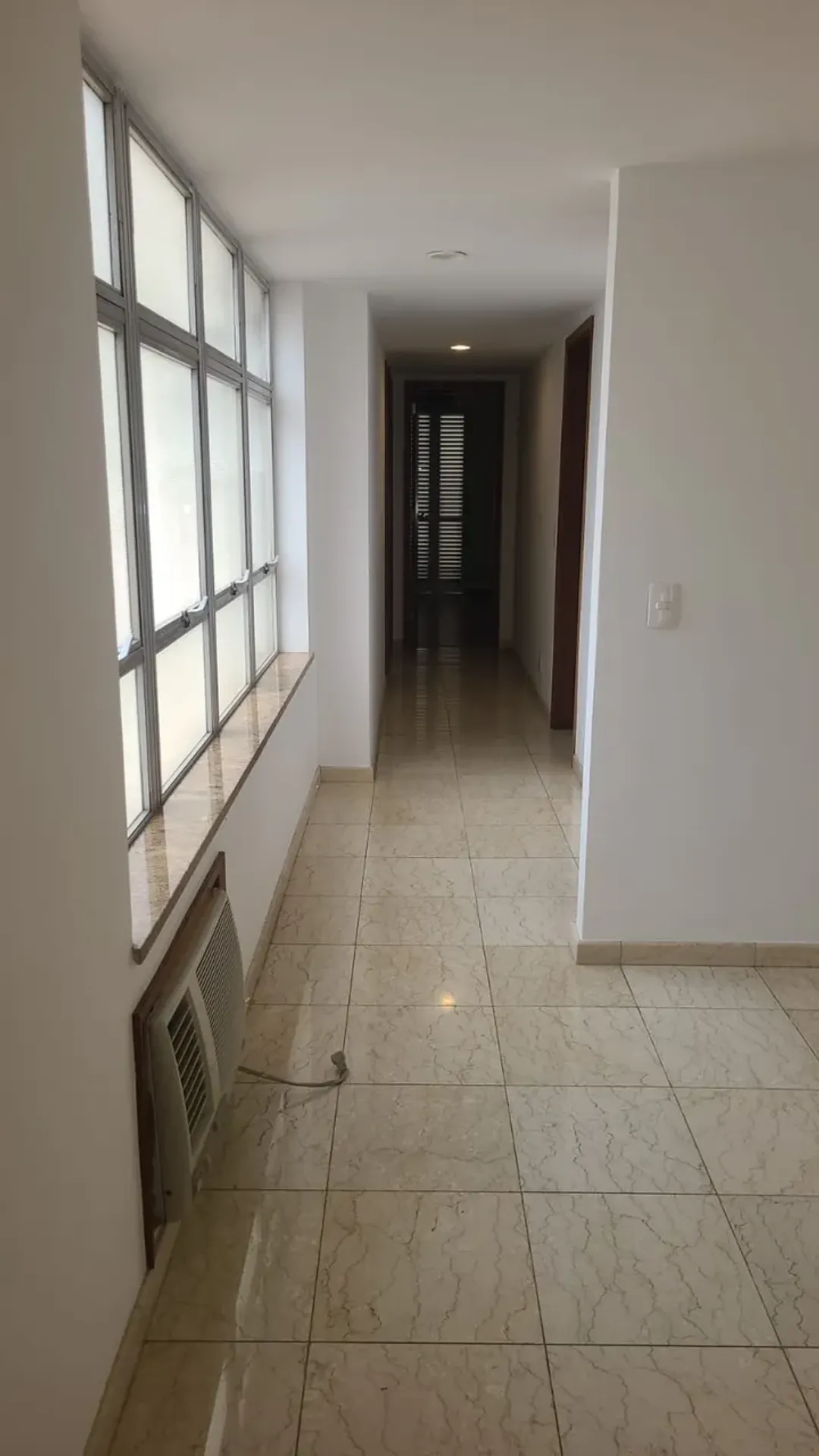 3-bedroom apartment with a bathtub in Rio de Janeiro — photo 23