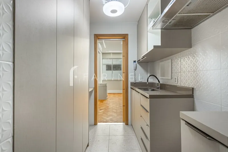 Apartamento com 2 quartos e 2 banheiros, vaga e escritório — photo 3