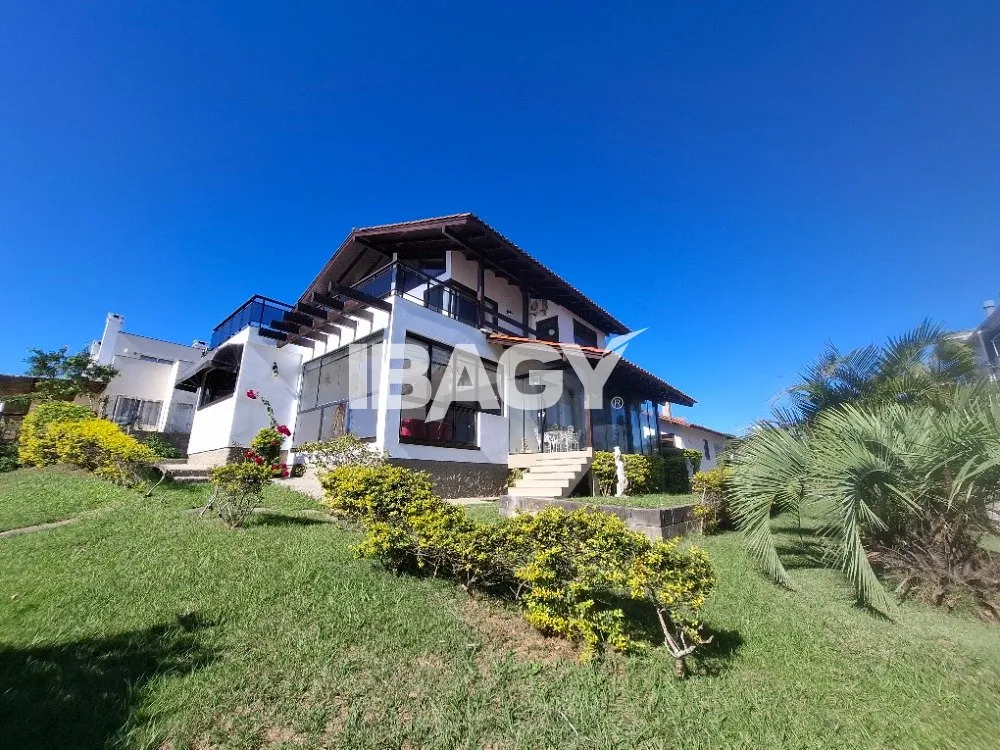 Furnished house with 5 bedrooms, 2 suites and 2 parking — photo 38