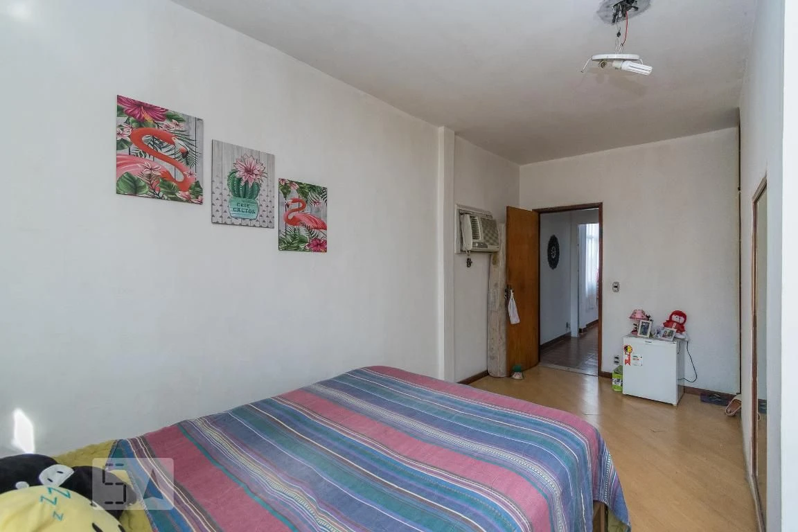 Casa para alugar com 6 quartos e 3 banheiros — photo 4