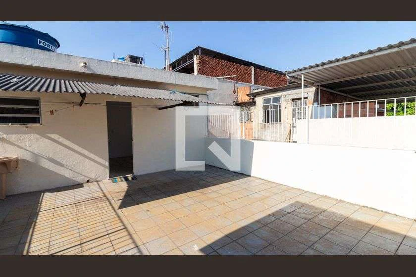 65 m² studio with a balcony, laundry area — photo 19