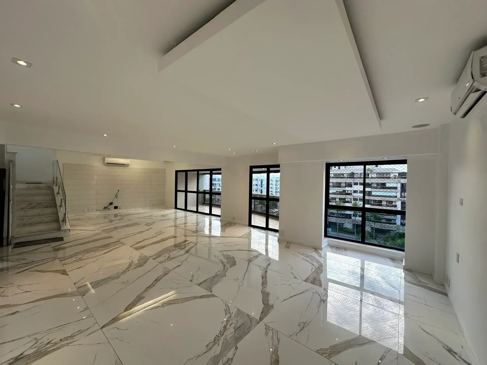 Apartamento sin muebles con 3 dormitorios y se aceptan mascotas — photo 10