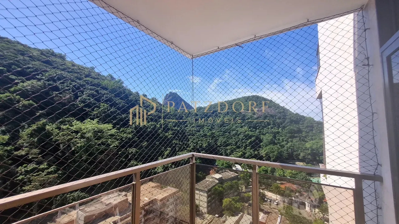 Apartamento 270 m² com 4 quartos e cozinha fechada — photo 2