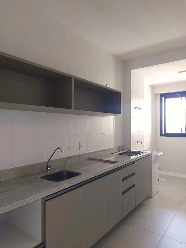 One-bedroom apartment with a grill on the balcony — photo 13