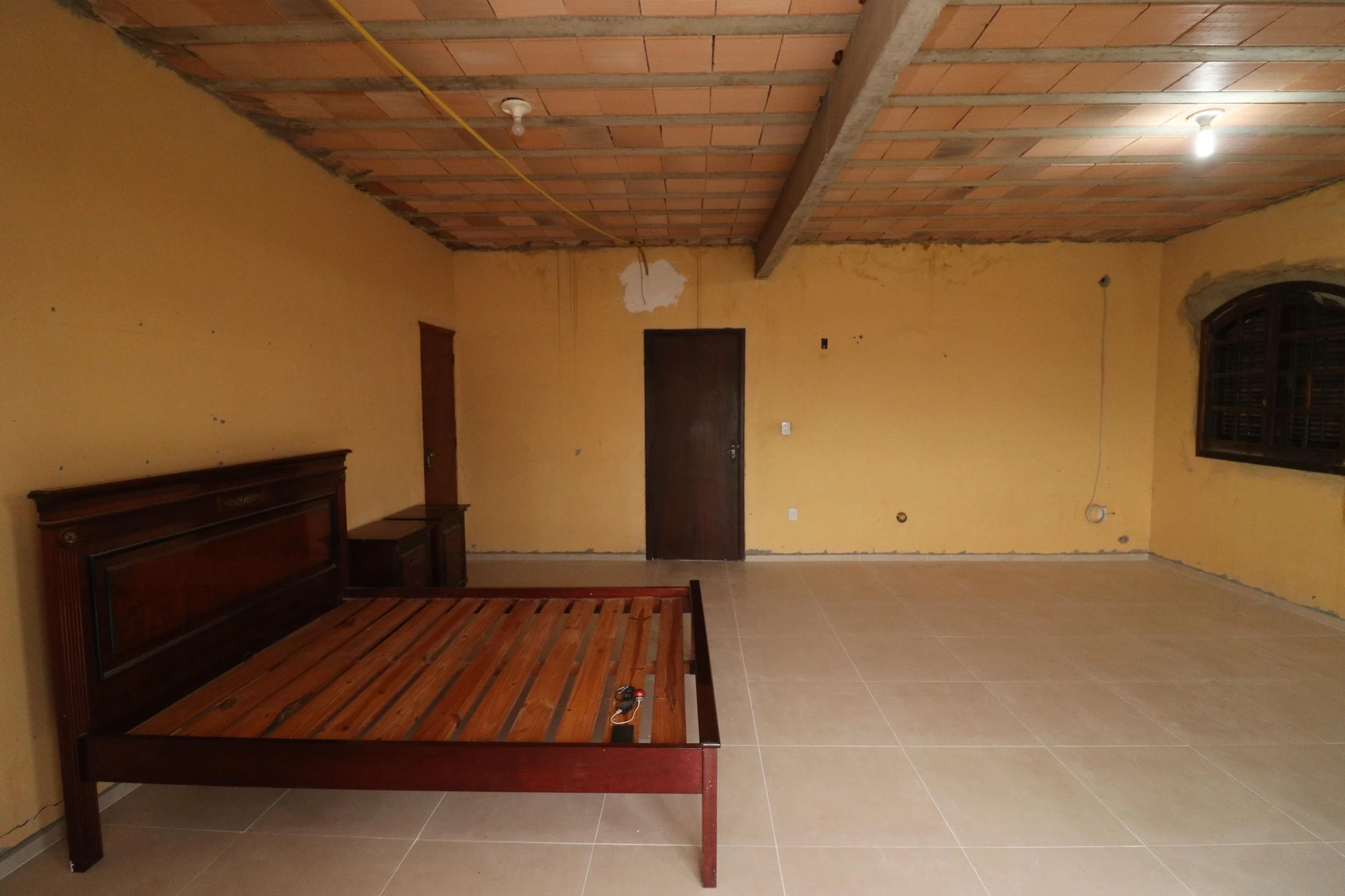 House with 4 suites and 3 parking spaces with private garden — photo 31