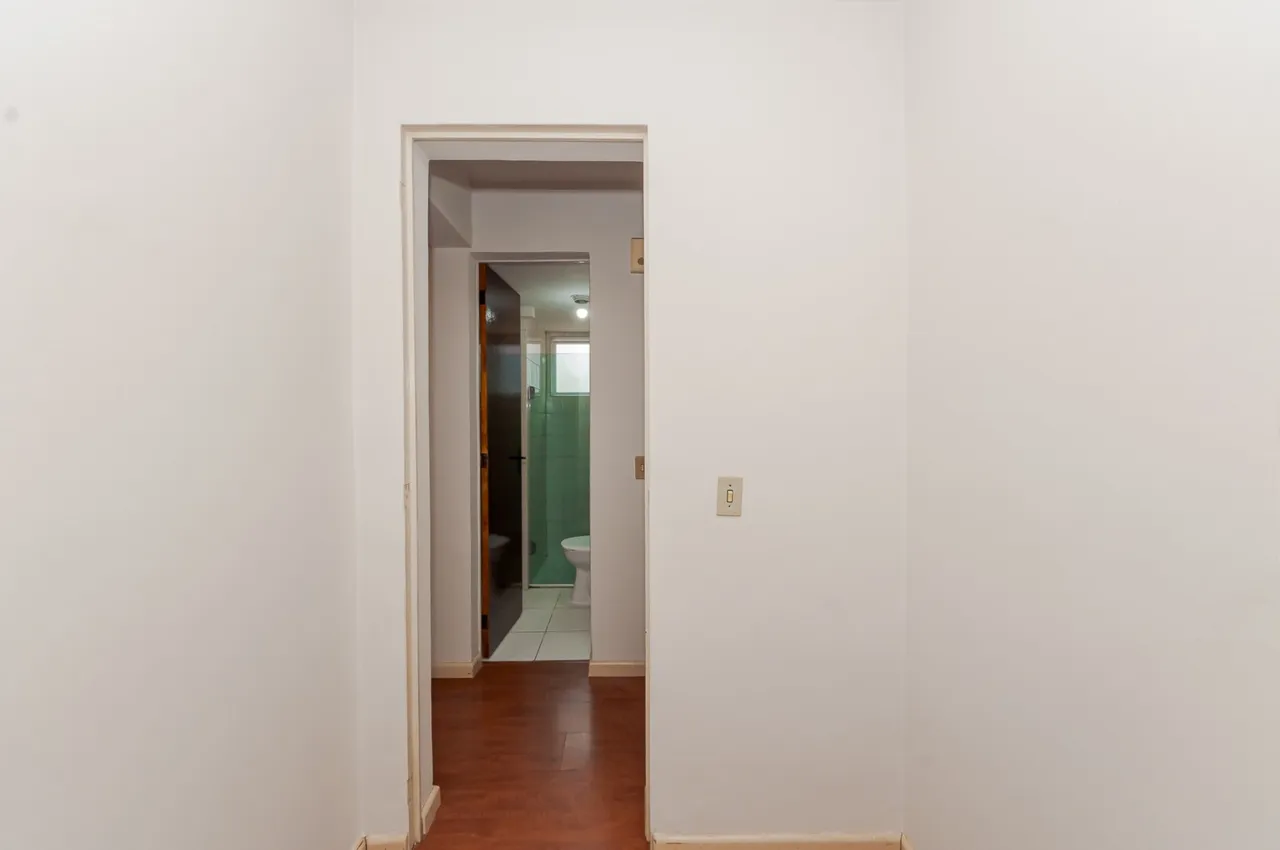 1-bedroom apartment with a balcony and 37 m² — photo 17