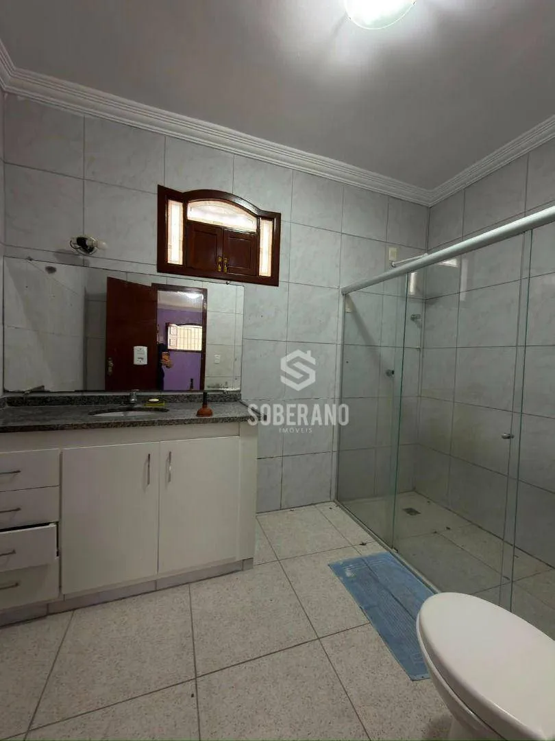 Casa para alugar com 3 quartos e 240 m² — photo 16
