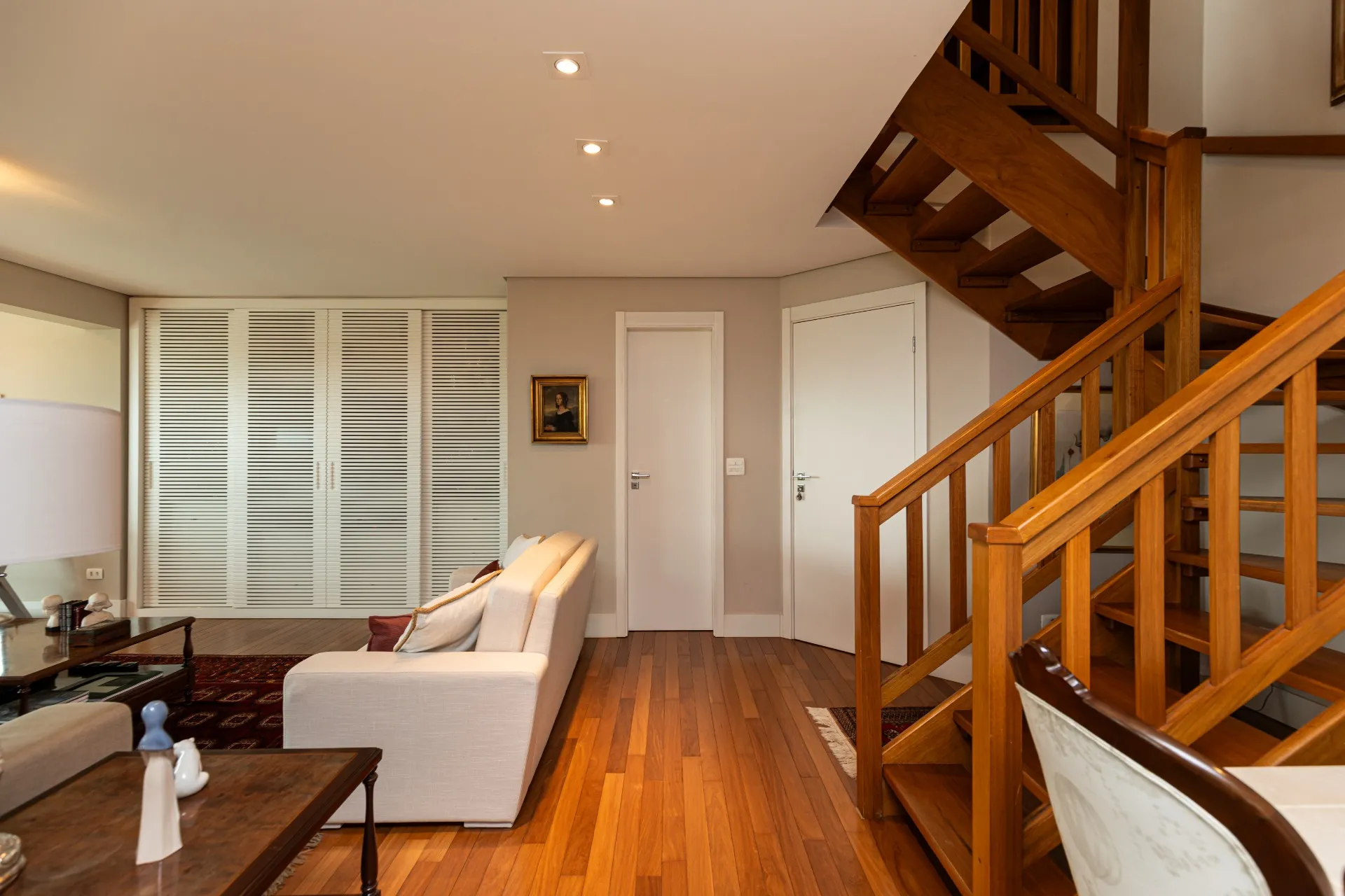 Apartment 432 m² with 3 bedrooms and an open-plan kitchen — photo 21
