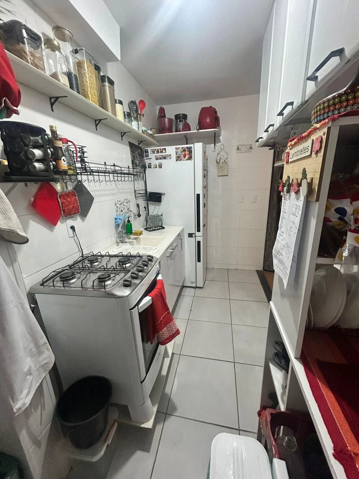 Apartamento amueblado de 2 dormitorios y 1 plaza de aparcamiento — photo 13